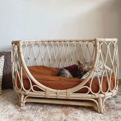 Chic Rattan Pet Oasis